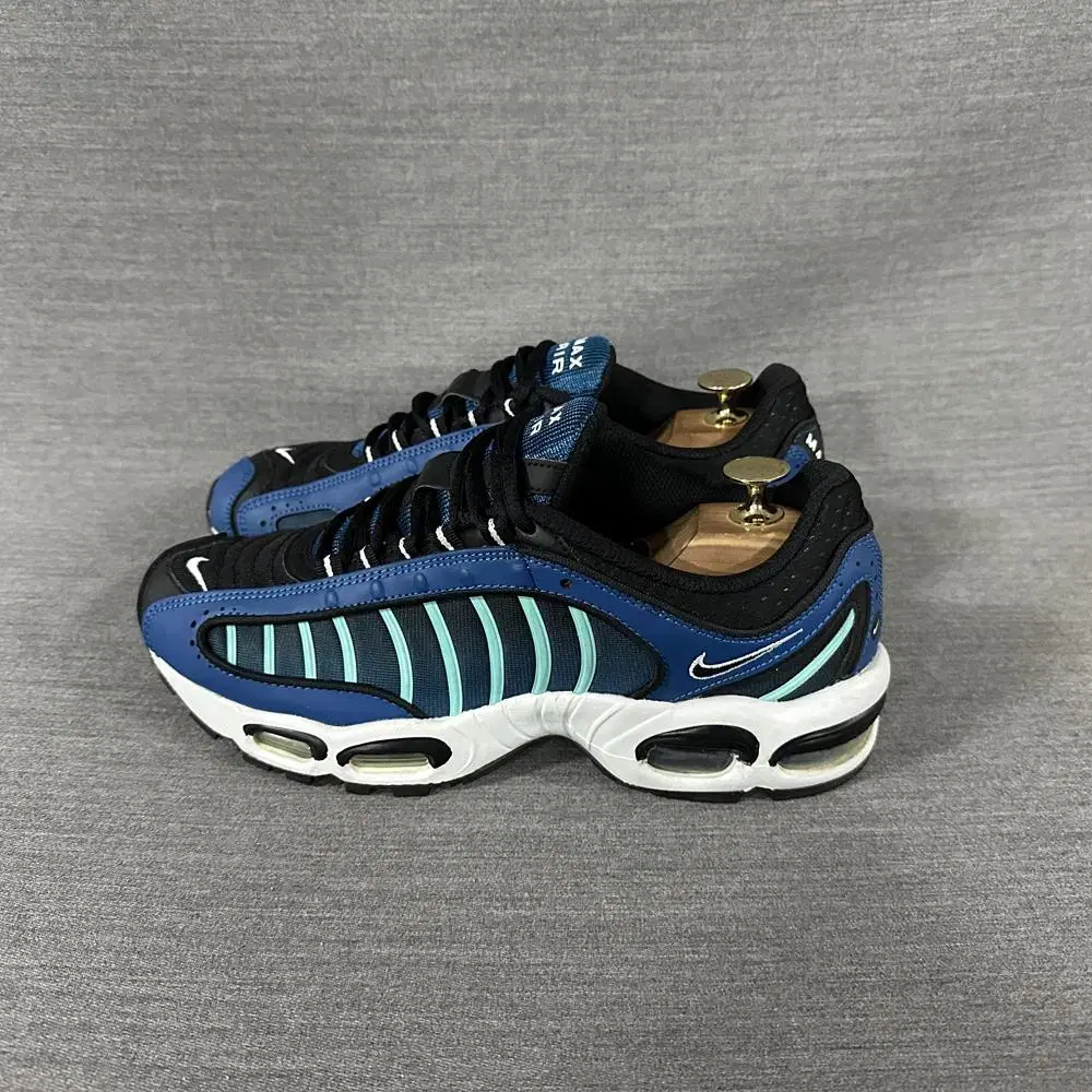 ㅌㅌ 나이키 에어맥스 테일윈드IV/남성(275mm)/s1049 | 브랜드 중고거래